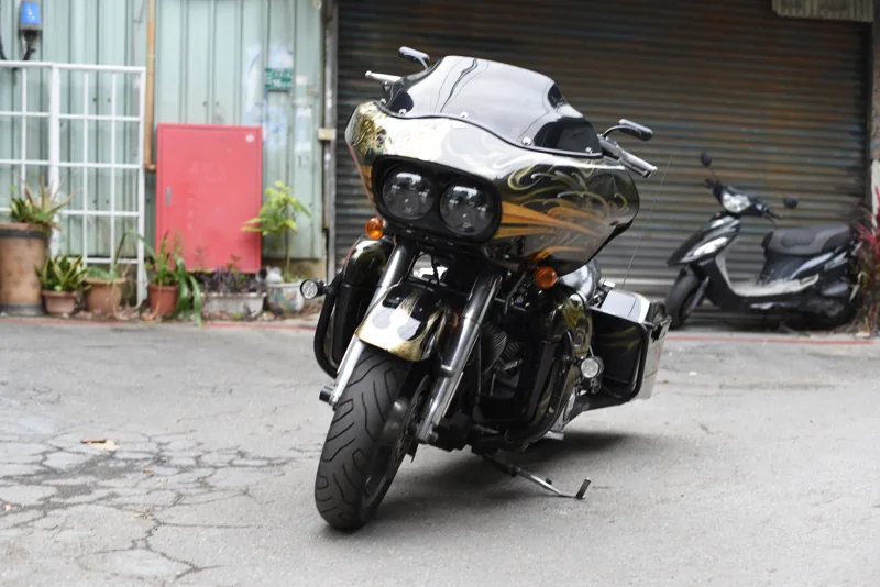 Harley-Davidson 哈雷 鯊魚頭 ROAD GLIDE．第 3 張